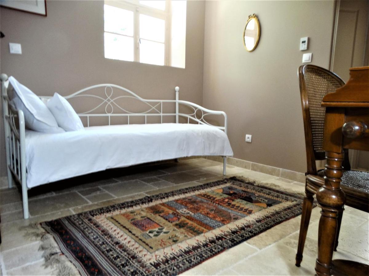Château MontPlaisir charming b&b in Provence Valréas Extérieur photo
