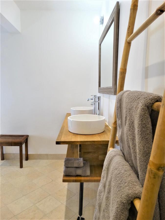 Château MontPlaisir charming b&b in Provence Valréas Extérieur photo