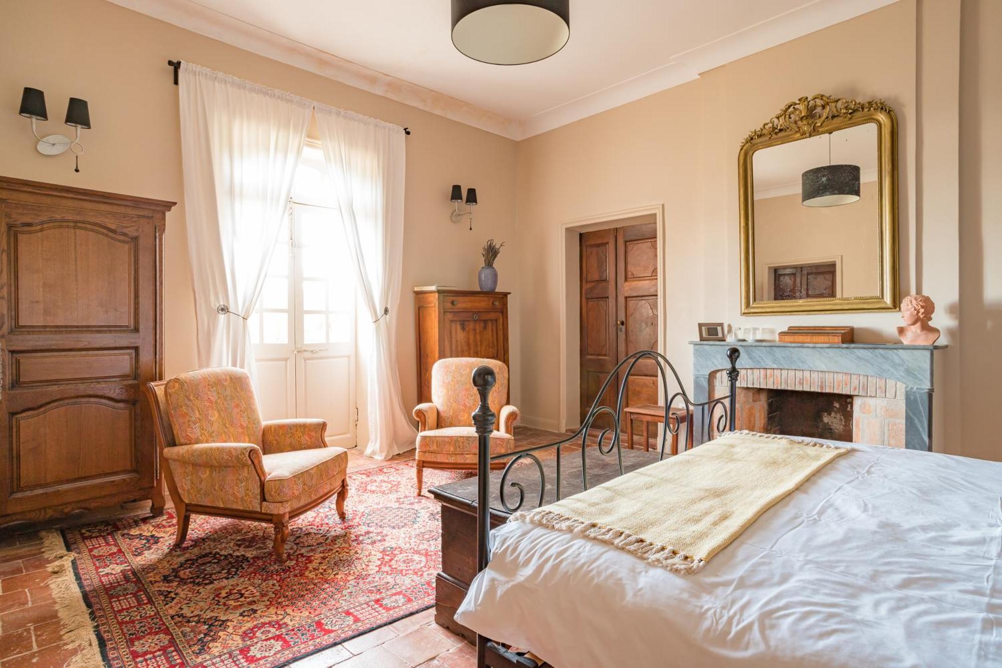 Château MontPlaisir charming b&b in Provence Valréas Extérieur photo